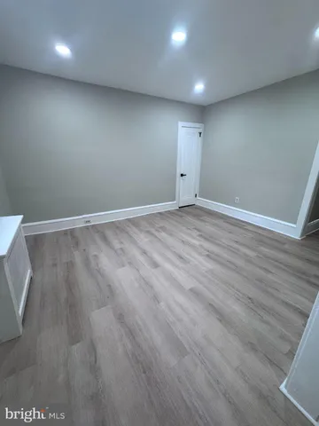 $1,500 | 210 East Maple Avenue, Unit B4, Merchantville, NJ 08109