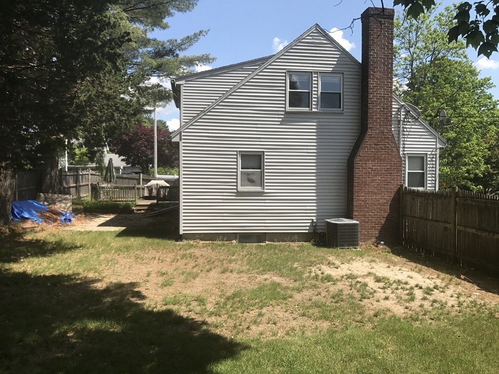 4 Beatty Street Canton, MA 02021 - Photo 8 of 25 Gallery Image 8