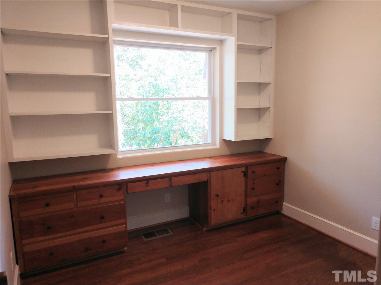 1123 Woodburn Road Durham, NC 27705 - Photo 9 of 17 Gallery Image 9
