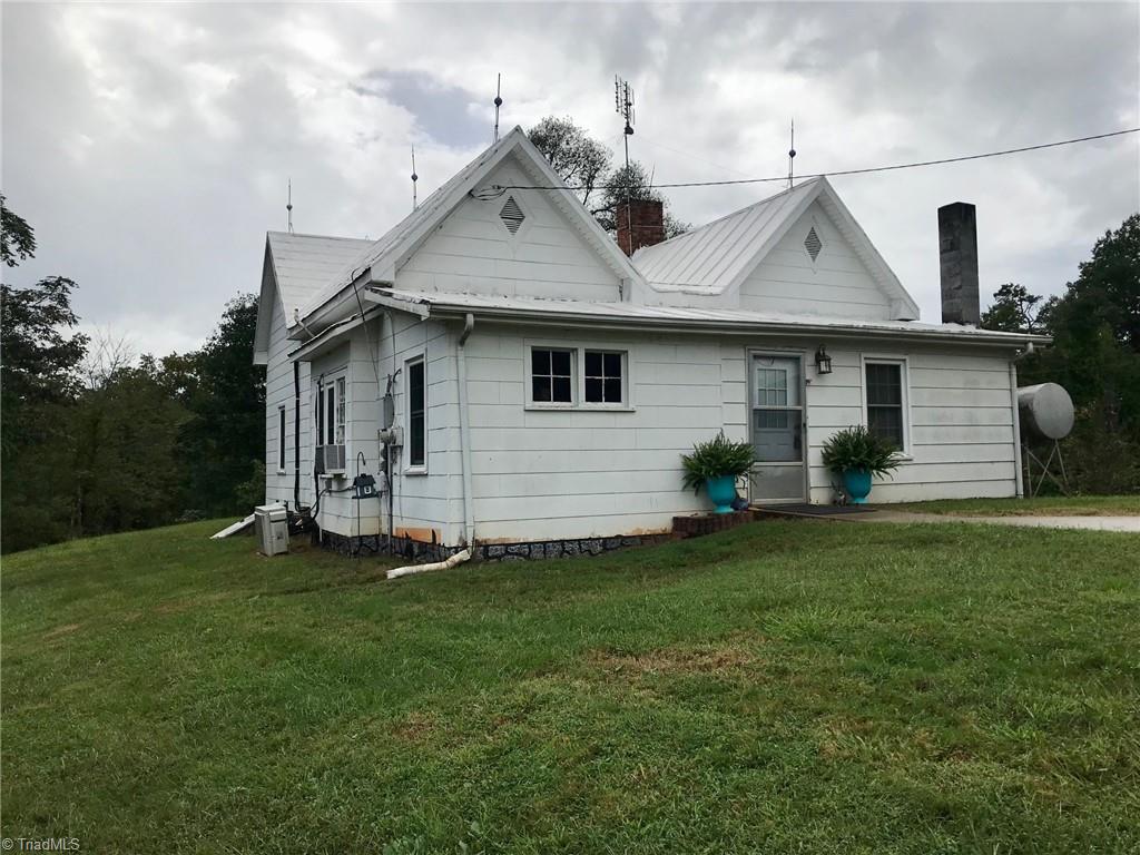 1082 East Carter Mill Road Elkin, NC 28621 - Photo 3 of 21 Additioanl View