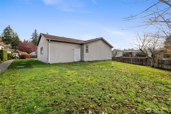 $150,000 | 15302 122nd Ave Court East, Unit 4, Puyallup, WA 98374