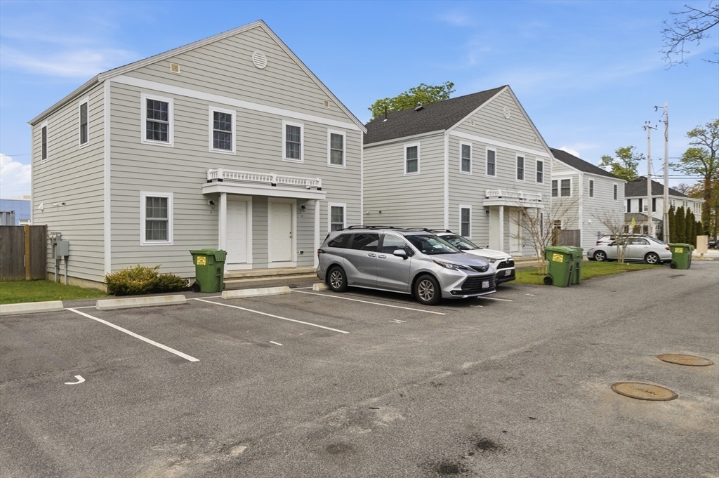 39 Pearl Street Barnstable, MA 02601 - Photo 18 of 34