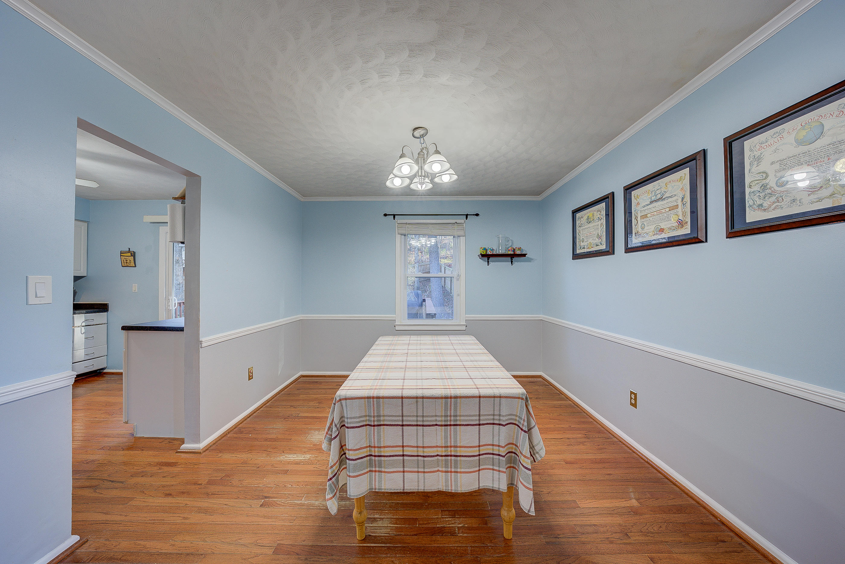 5804 Merriman Road Roanoke, VA 24018 - Photo 5 of 31 5804 Merriman Rd