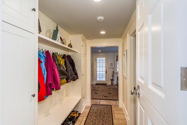 230 Ashbourne Road Bexley, OH 43209 - Photo 14 of 41