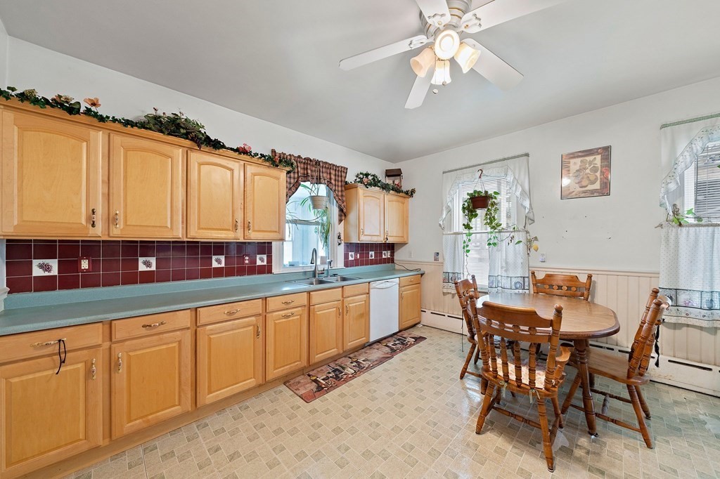 28-30 Chestnut Avenue Boston, MA 02130 - Photo 11 of 35