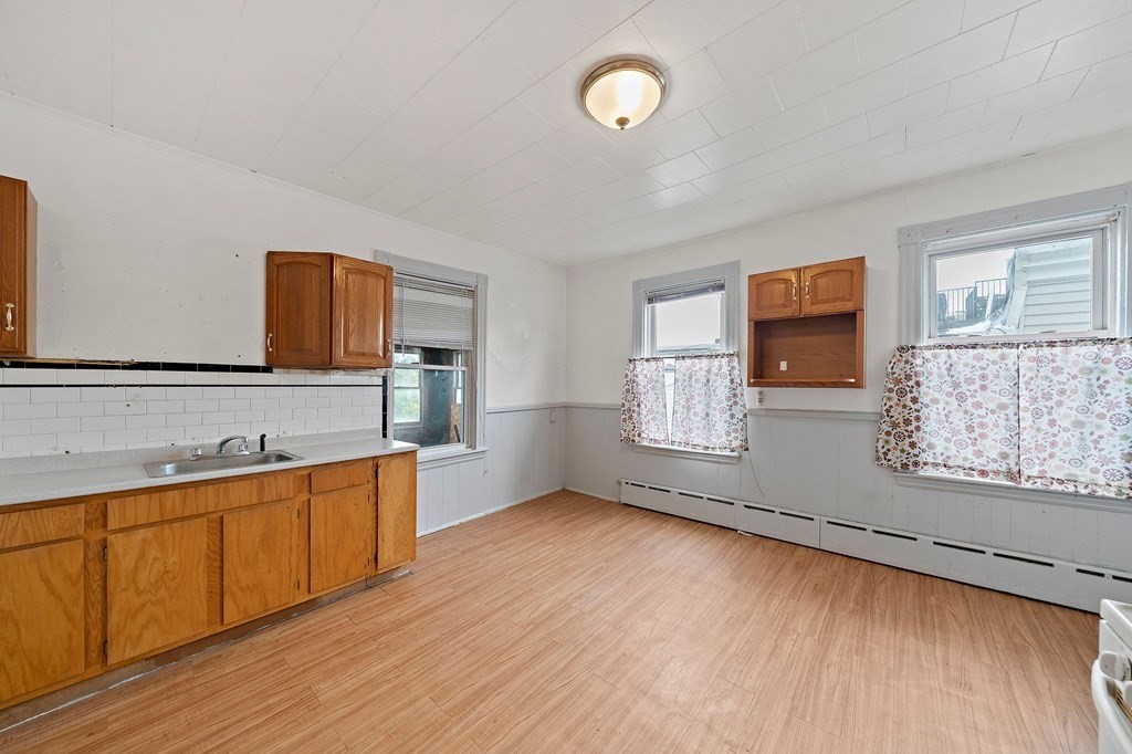28-30 Chestnut Avenue Boston, MA 02130 - Photo 21 of 35