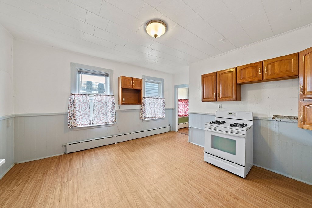 28-30 Chestnut Avenue Boston, MA 02130 - Photo 22 of 35