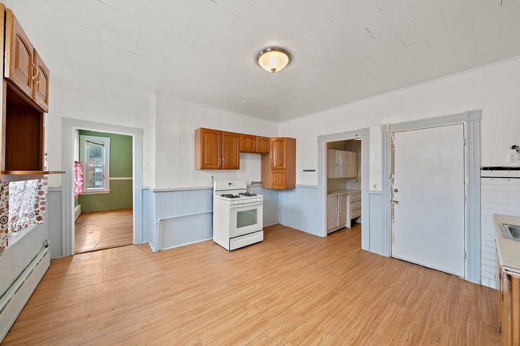 28-30 Chestnut Avenue Boston, MA 02130 - Photo 23 of 35