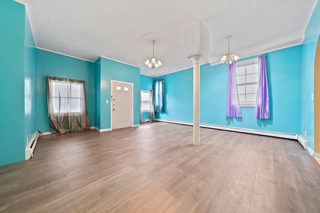 28-30 Chestnut Avenue Boston, MA 02130 - Photo 4 of 35