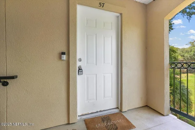 a view of front door with a door