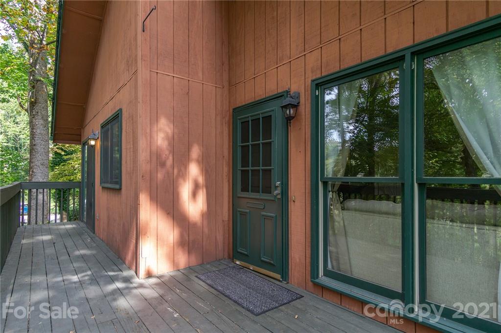 8 Bramblewood Road Arden, NC 28704 - Photo 4 of 39 Gallery Image 4