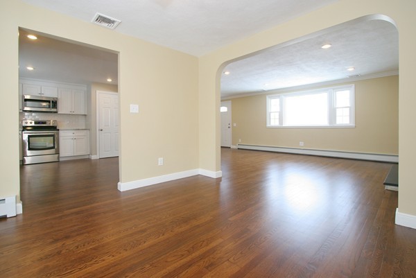 50 Timberneck Drive Reading, MA 01867 - Photo 7 of 23 Gallery Image 7