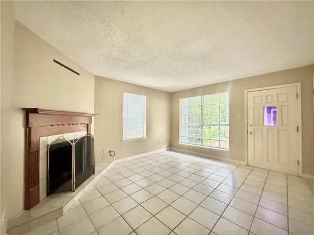 $1,000 | Undisclosed Address, Hammond, LA 70403