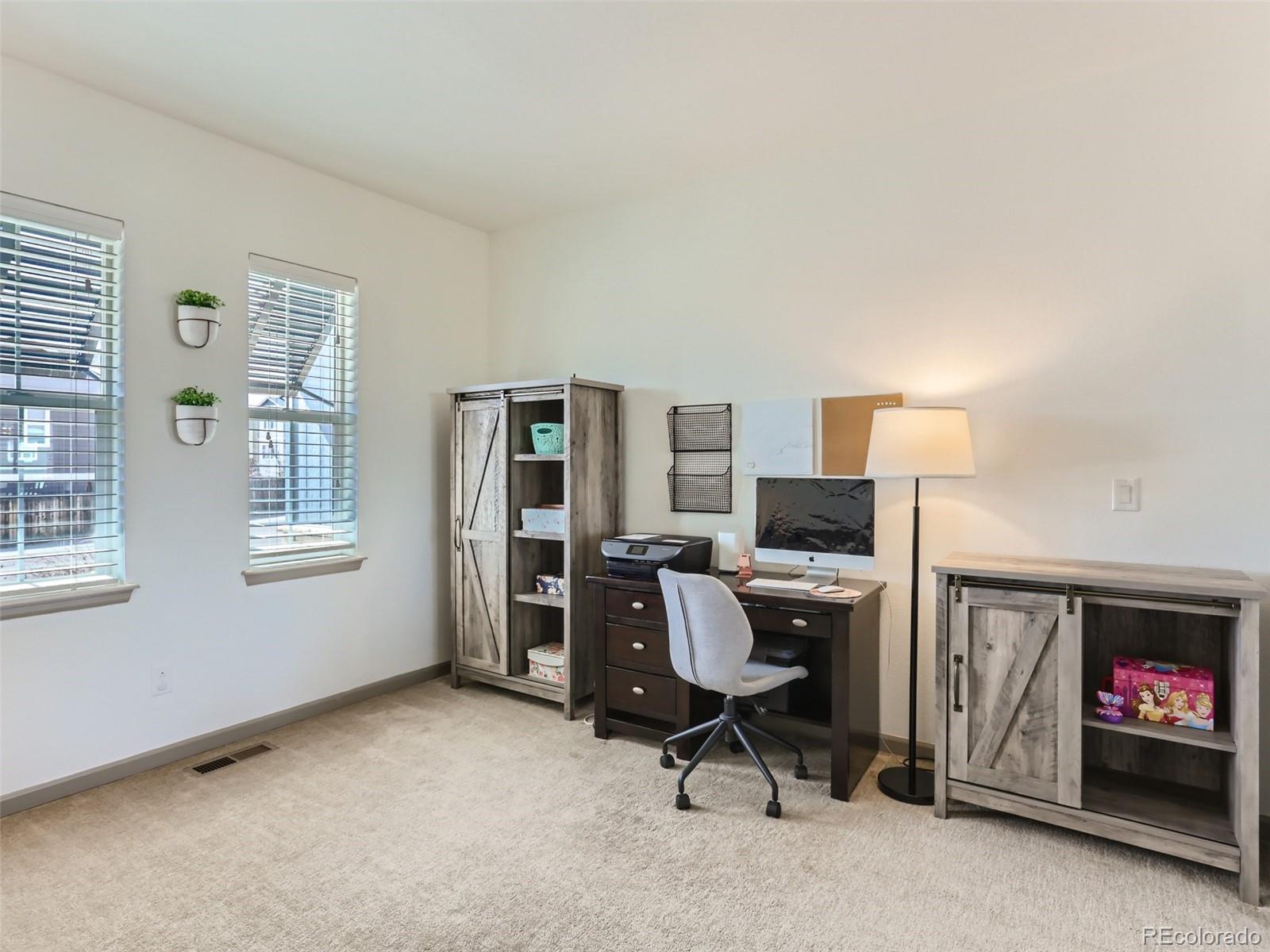 1755 Ghost Dance Circle Castle Rock, CO 80108 - Photo 11 of 27