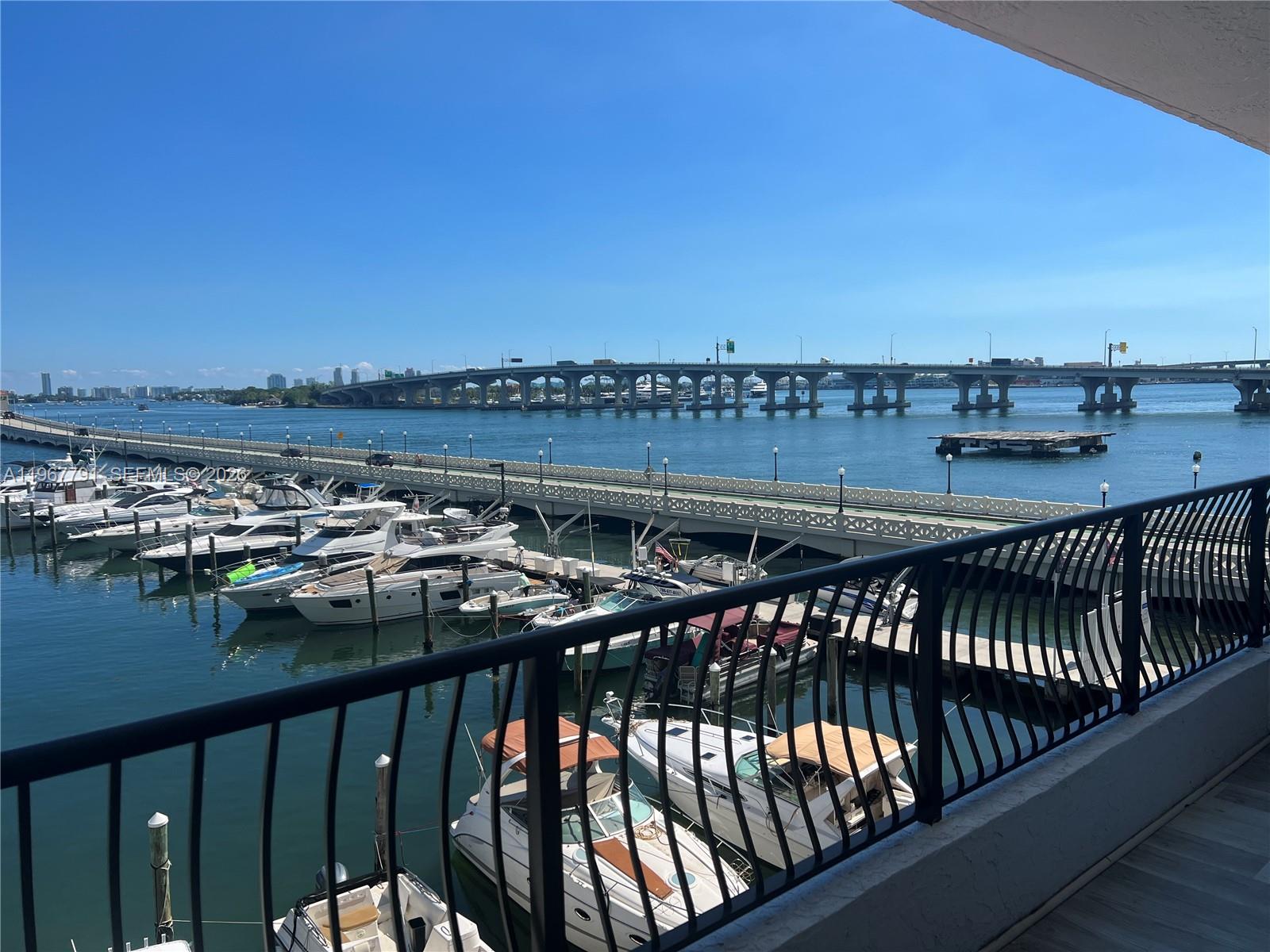 555 Northeast 15th Street, Unit 409 Miami, FL 33132 - Photo 20 of 25