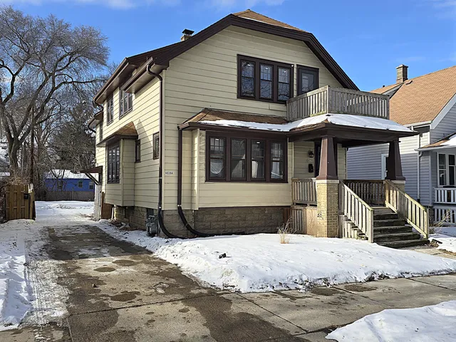 $164,900 | 4839 North 18th Street, Milwaukee, WI 53209