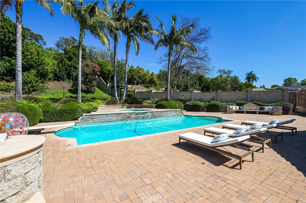 10372 South Crawford Canyon Road Santa Ana, CA 92705 - Photo 8 of 75