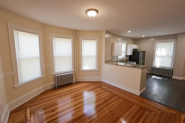 $2,850 | 32 Robinson Street, Unit 1A, Boston, MA 02122