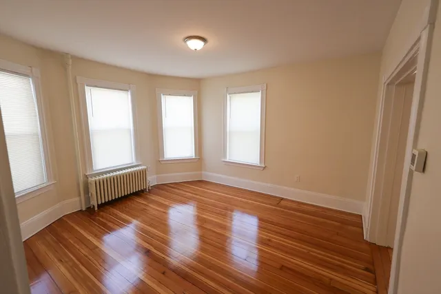 $2,850 | 32 Robinson Street, Unit 1A, Boston, MA 02122