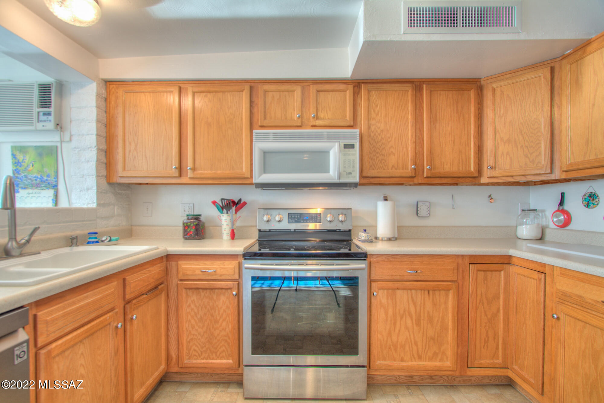 9451 North Rancho Verde Drive Tucson, AZ 85704 - Photo 19 of 30