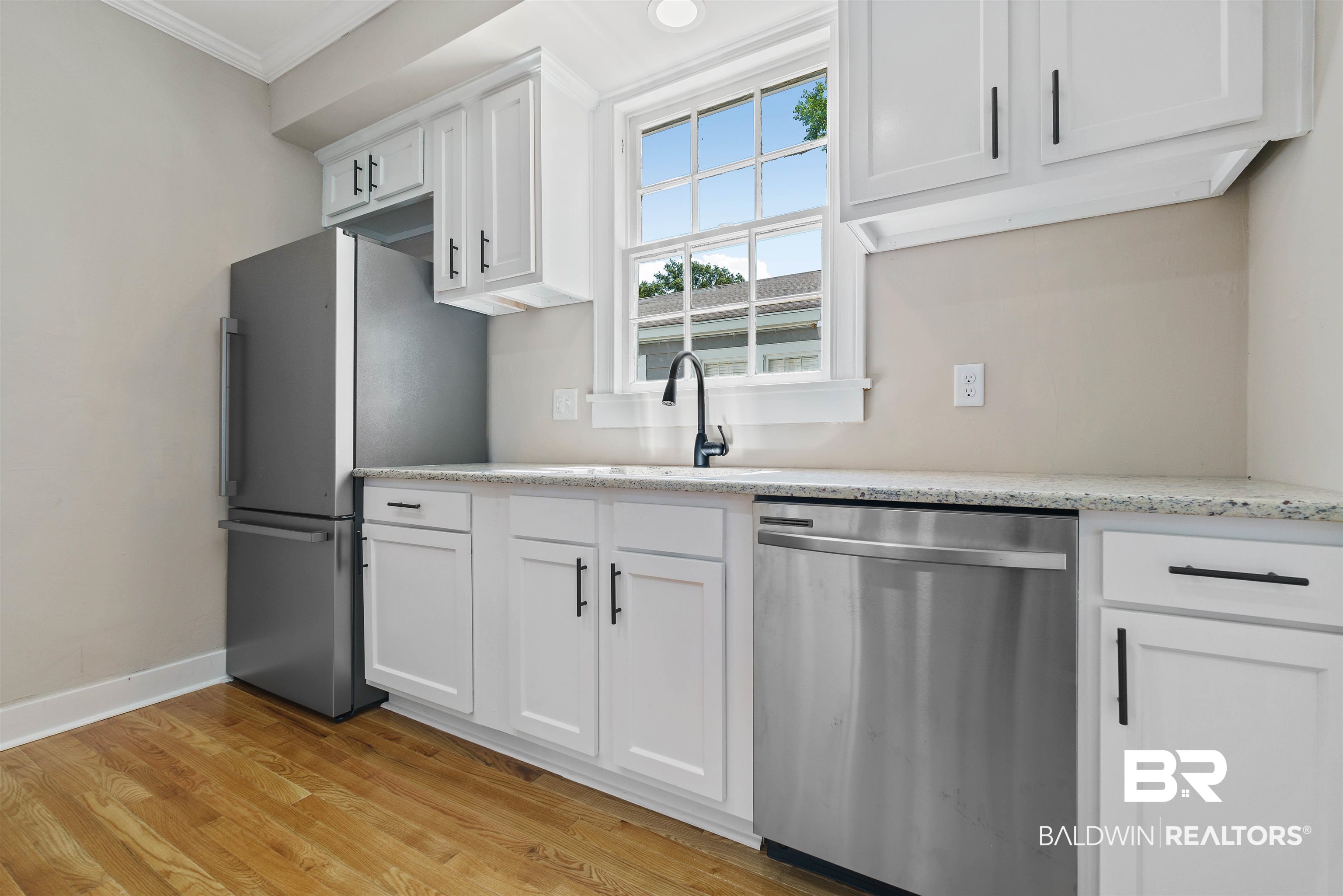 1621 Lamar Street Mobile, AL 36604 - Photo 11 of 25