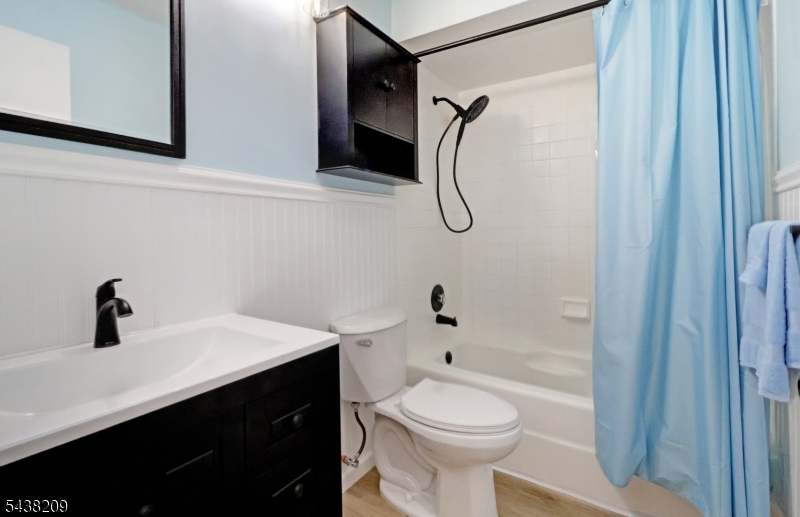 430 Cardinal Lane Bedminster, NJ 07921 - Photo 7 of 18