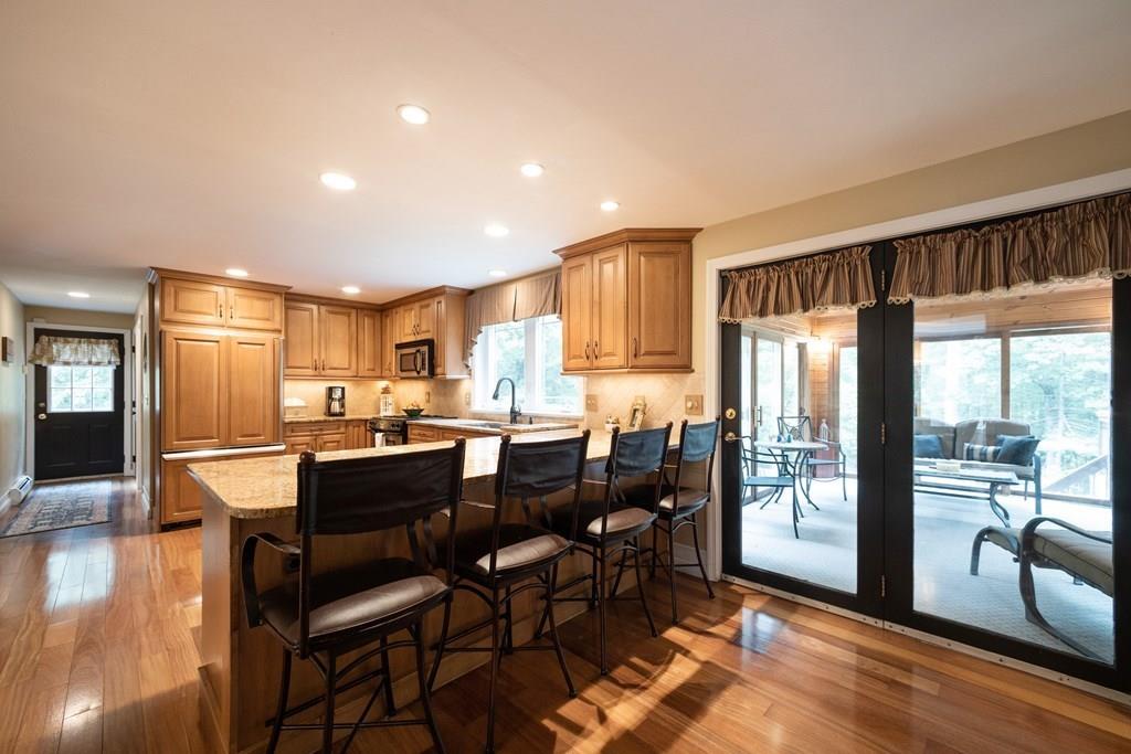 64 Searle Street Georgetown, MA 01833 - Photo 3 of 35 Gallery Image 3