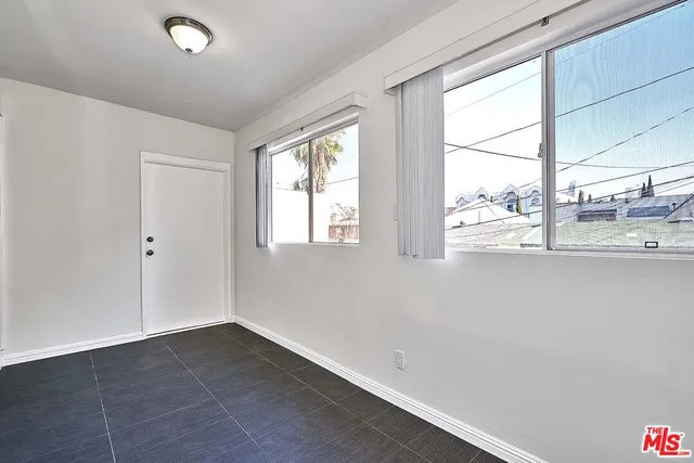 $4,400 | 826 South Park View Street, Unit 3, Los Angeles, CA 90057