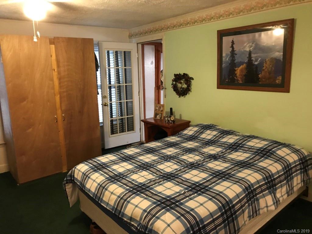 198 Hines Road Mooresboro, NC 28114 - Photo 12 of 32 Gallery Image 12