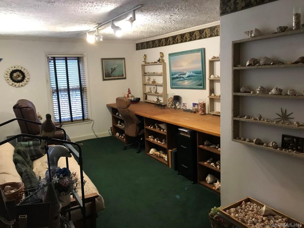 198 Hines Road Mooresboro, NC 28114 - Photo 9 of 32 Gallery Image 9