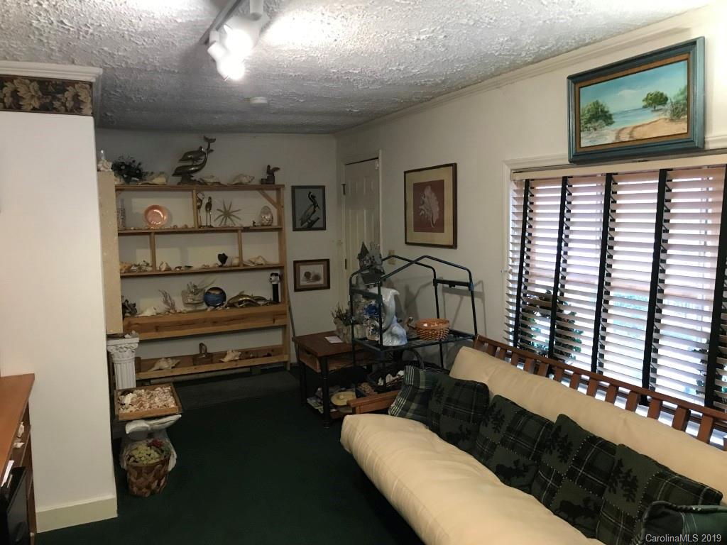 198 Hines Road Mooresboro, NC 28114 - Photo 10 of 32 Gallery Image 10