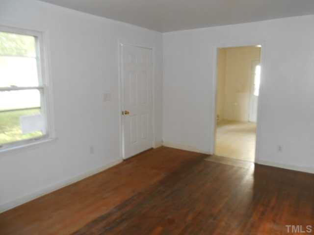 520 Steel Street Raleigh, NC 27603 - Photo 4 of 9 Photo 4
