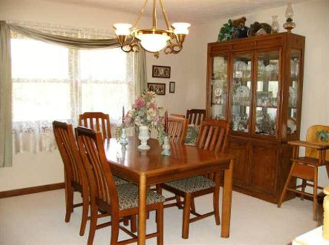 7482 North County Line Road East Lafayette, IN 47905 - Photo 4 of 9