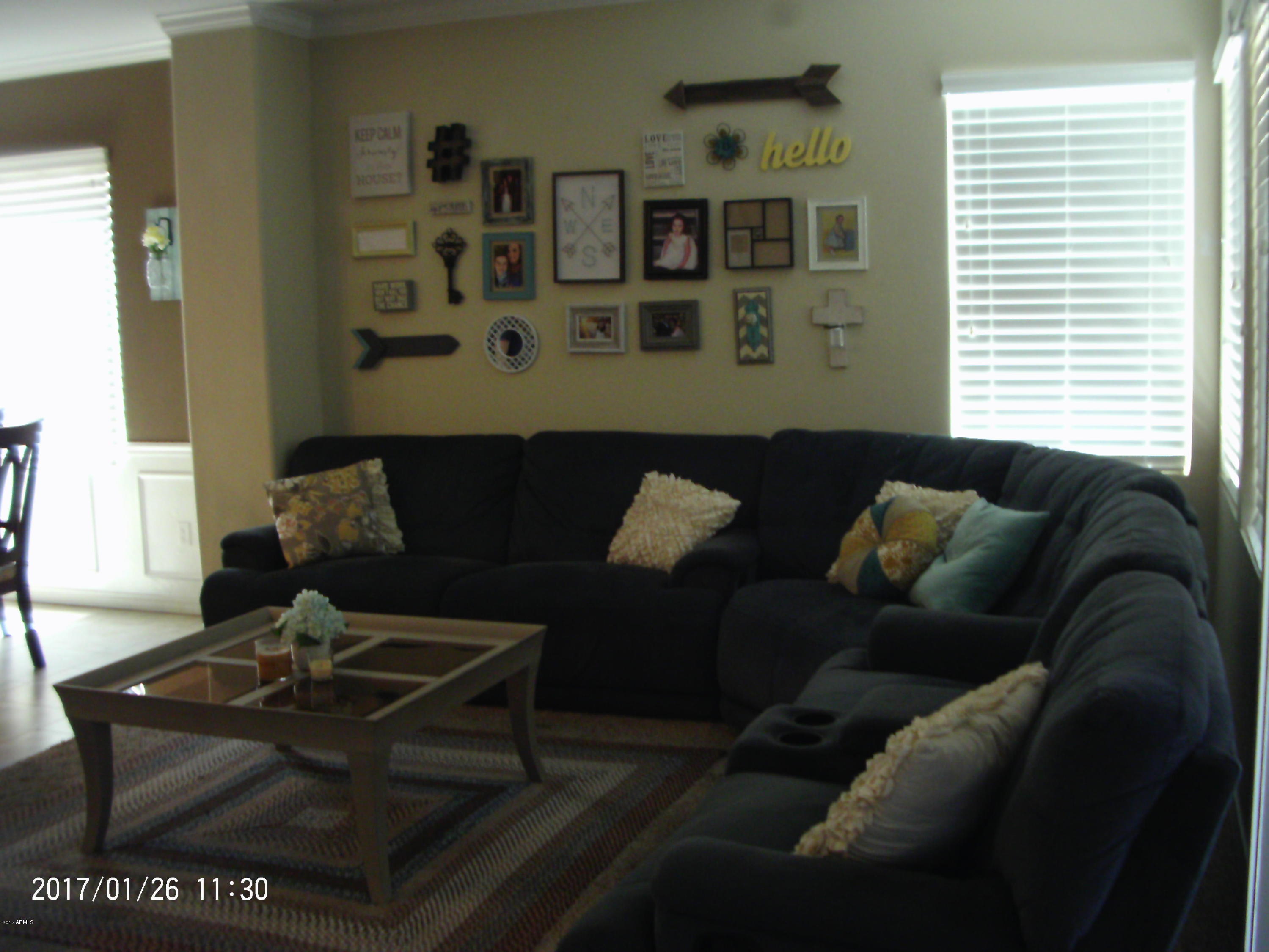 4235 East Betsy Lane Gilbert, AZ 85296 - Photo 14 of 31 Family room