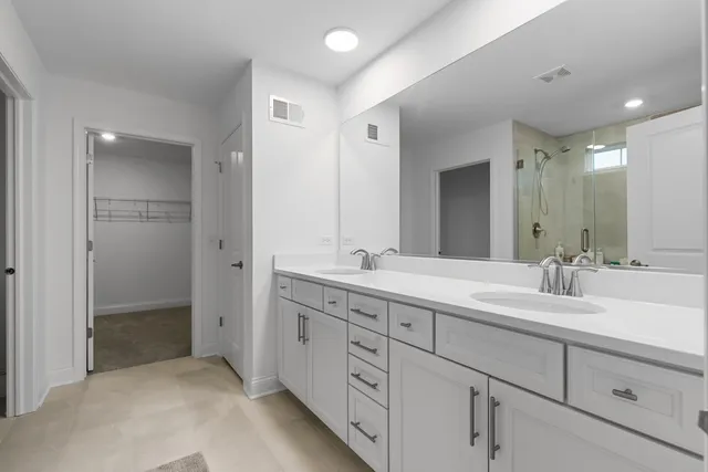 $3,900 | 1014 Dr John Burkey Drive, Algonquin, IL 60102