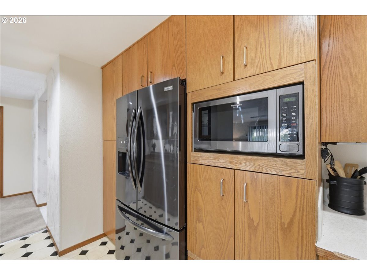 3300 Northeast 164th Street, Unit D2 Ridgefield, WA 98642 - Photo 11 of 29