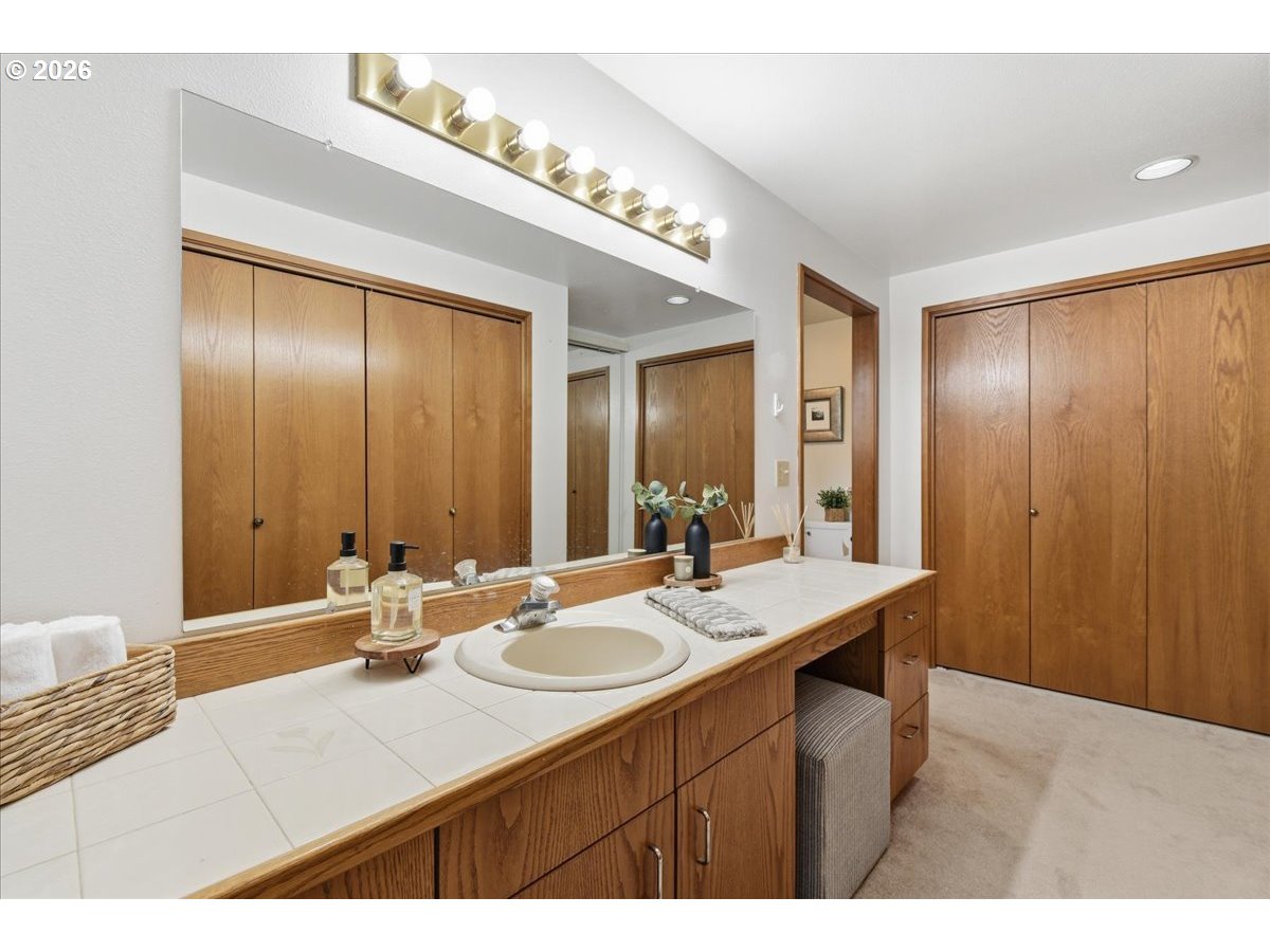 3300 Northeast 164th Street, Unit D2 Ridgefield, WA 98642 - Photo 16 of 29