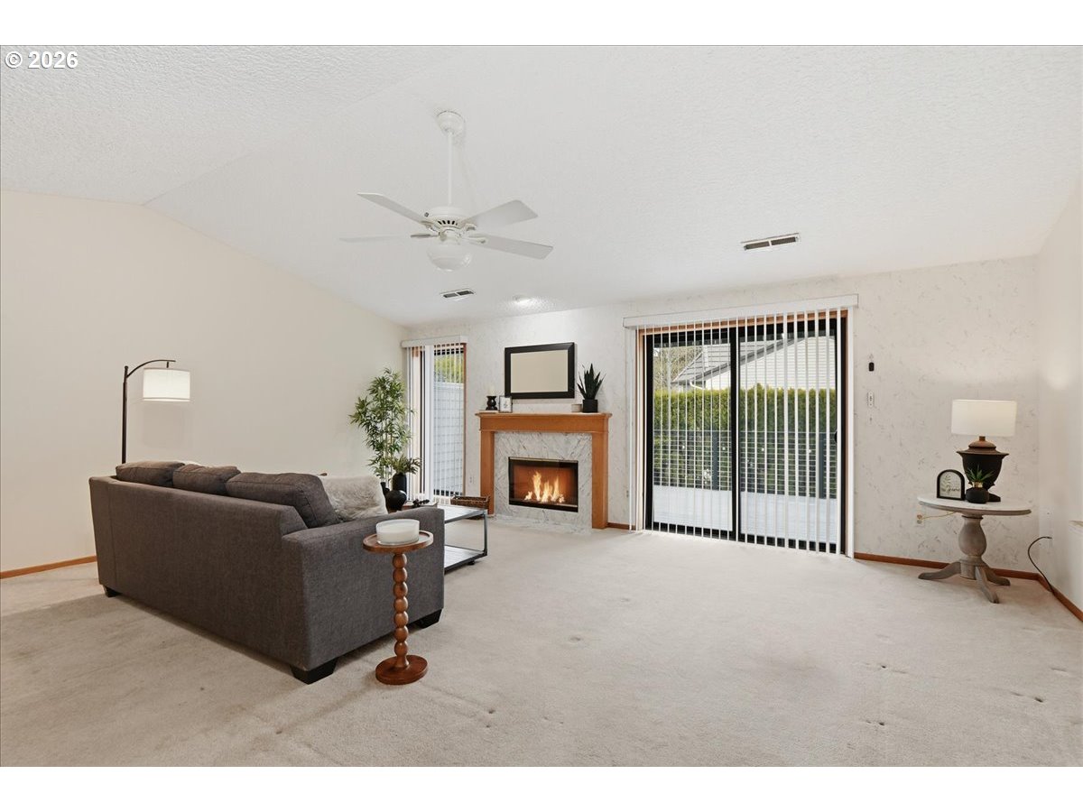 3300 Northeast 164th Street, Unit D2 Ridgefield, WA 98642 - Photo 5 of 29 Great Room