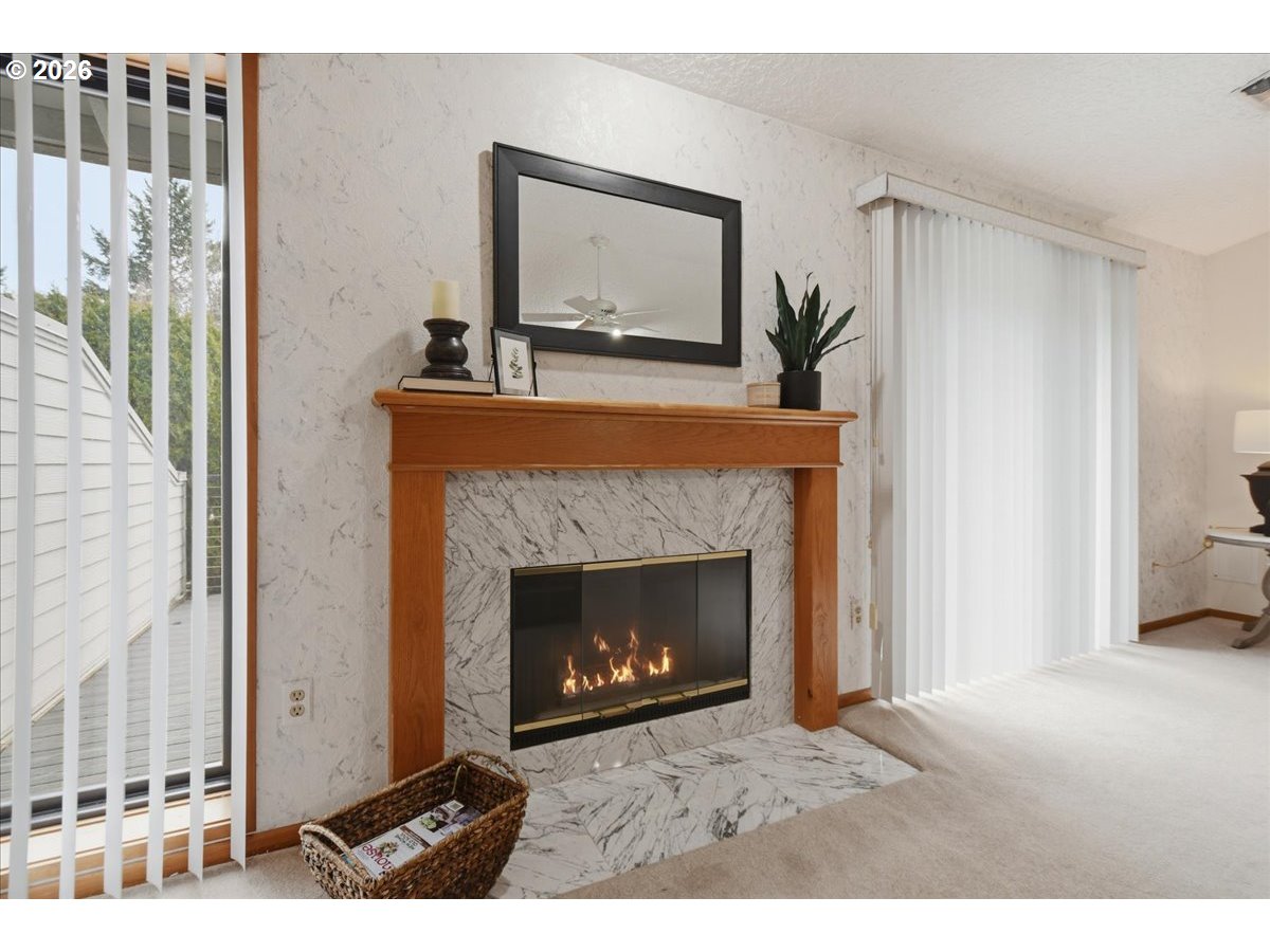 3300 Northeast 164th Street, Unit D2 Ridgefield, WA 98642 - Photo 7 of 29 Fireplace