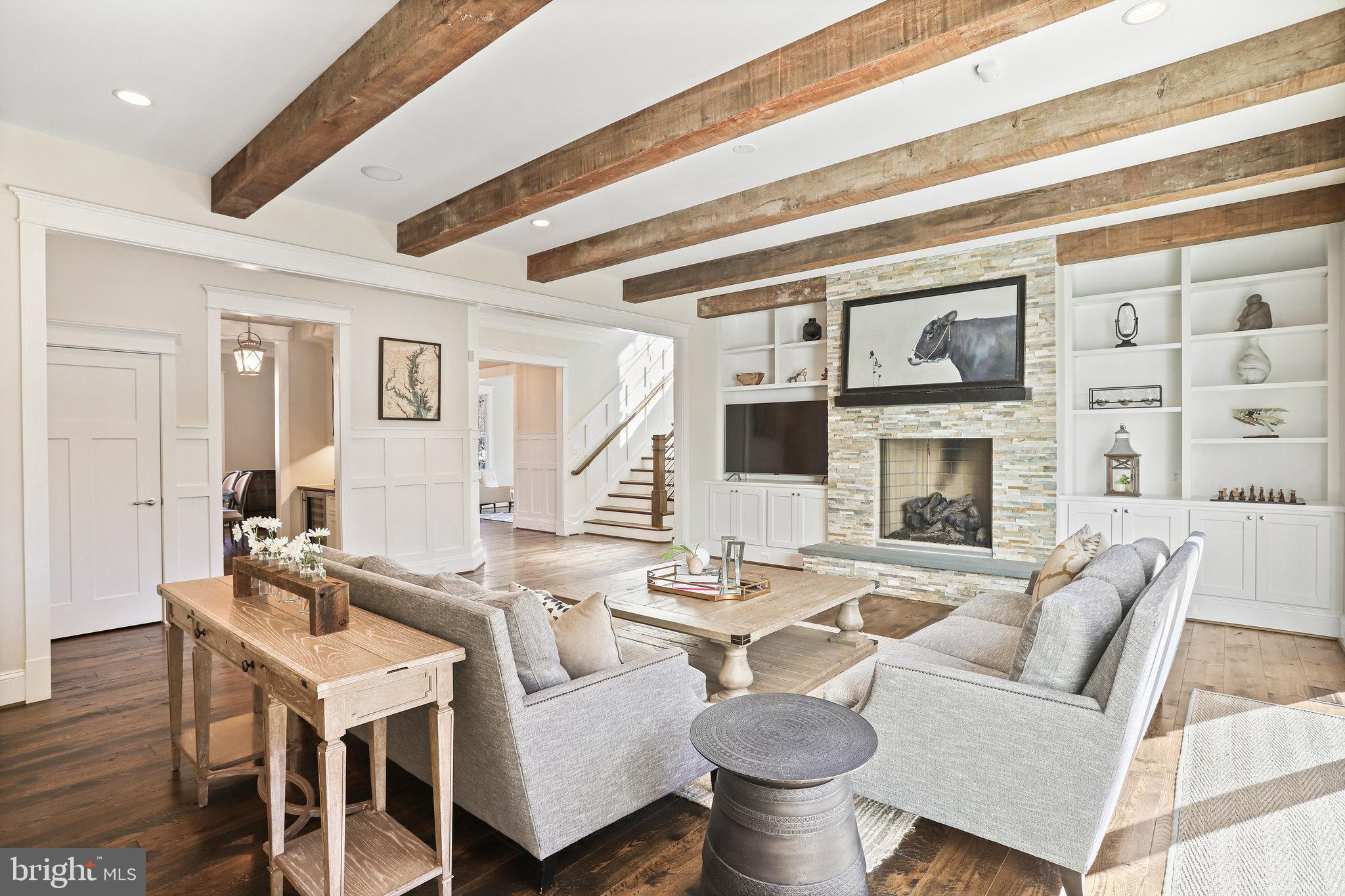 5901 Upton Street McLean, VA 22101 - Photo 13 of 64