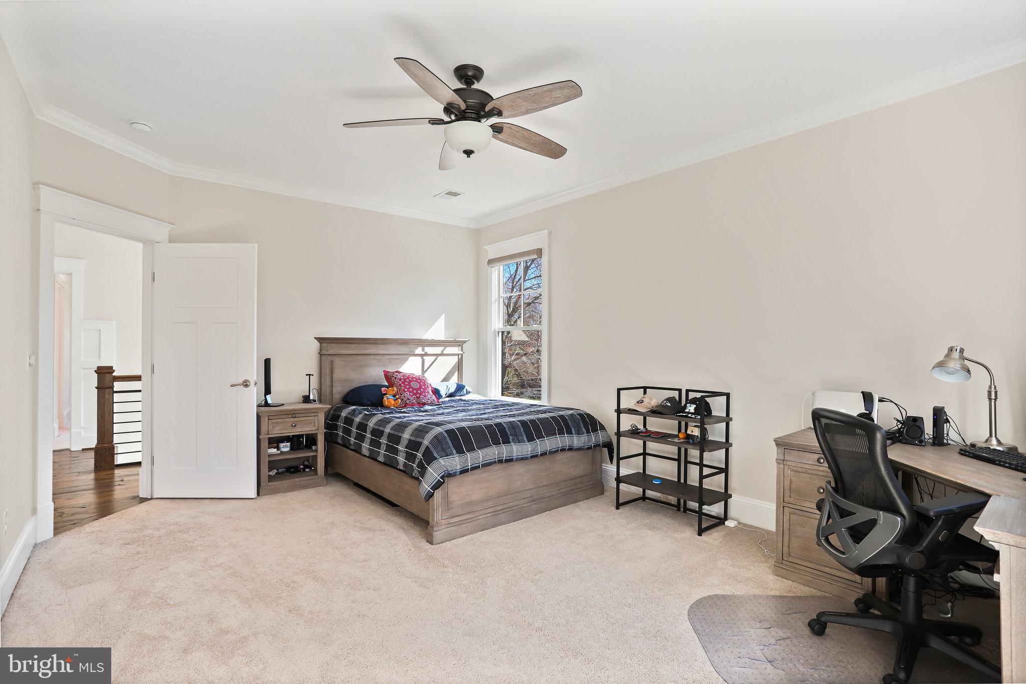 5901 Upton Street McLean, VA 22101 - Photo 30 of 64