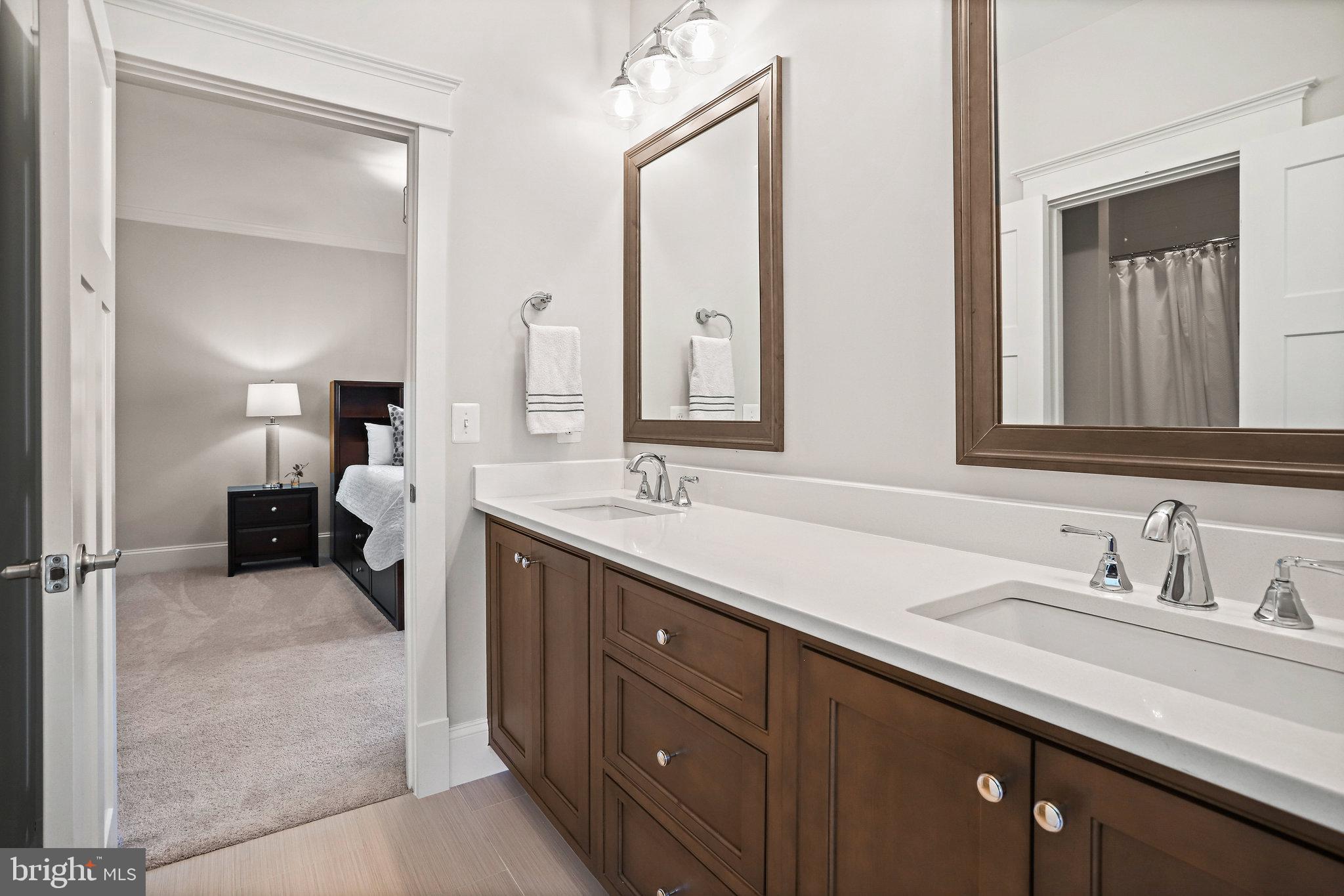 5901 Upton Street McLean, VA 22101 - Photo 34 of 64 with Jack & Jill BA