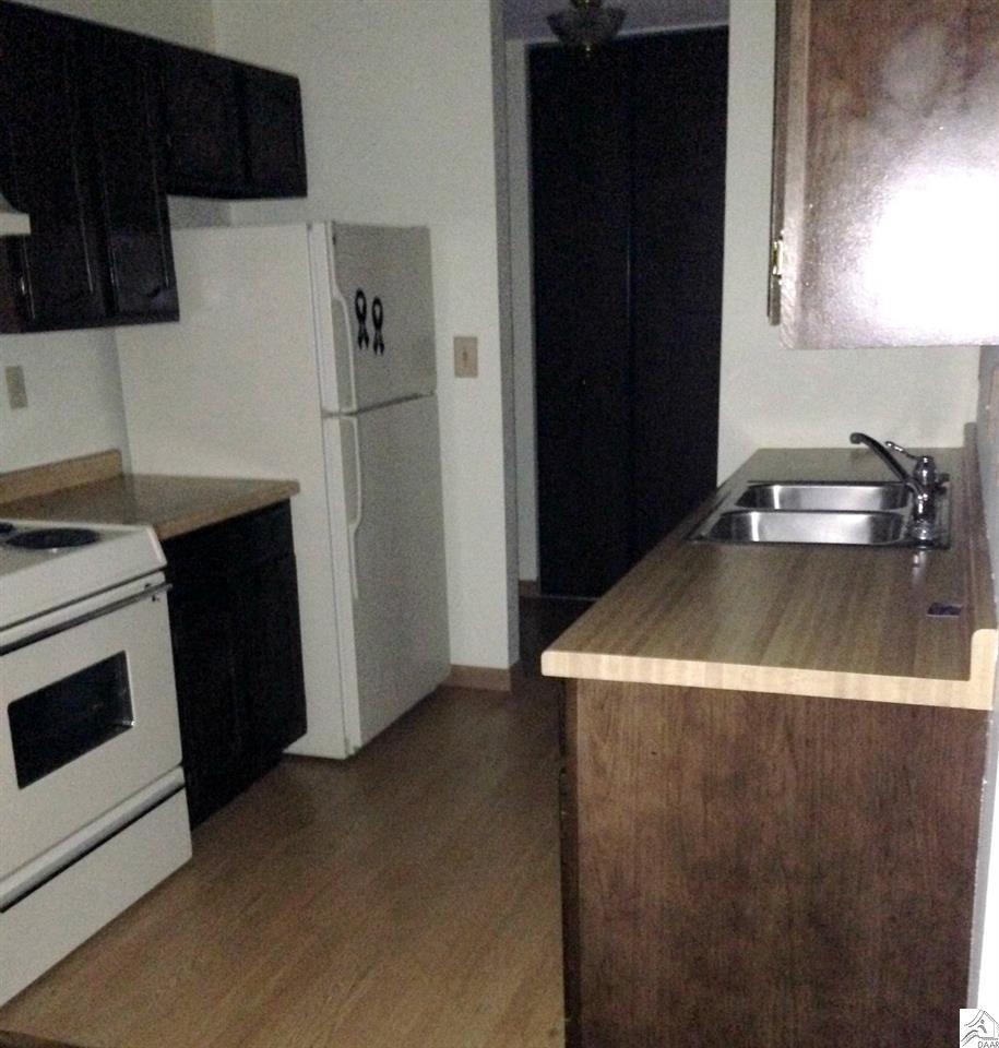 10 Village Drive, Unit 204 Proctor, MN 55810 - Photo 4 of 12