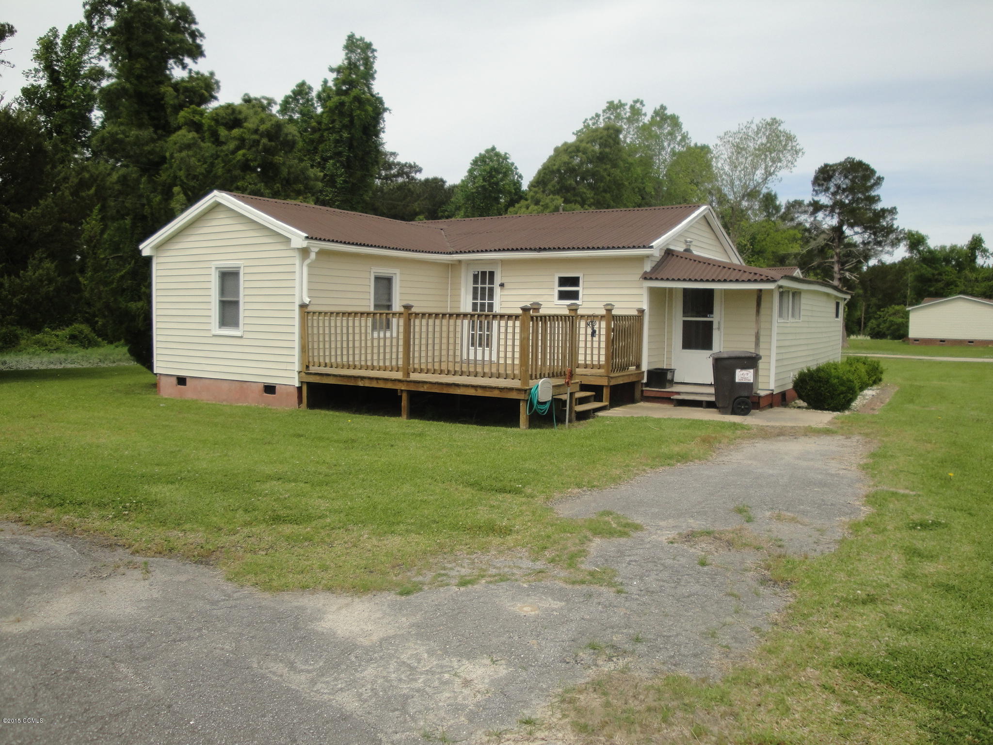 241 Parrot Swamp Loop Road Hubert, NC 28539 - Photo 3 of 26 241 Parrot Swamp Loop Rd,Hubert,NC DRIV