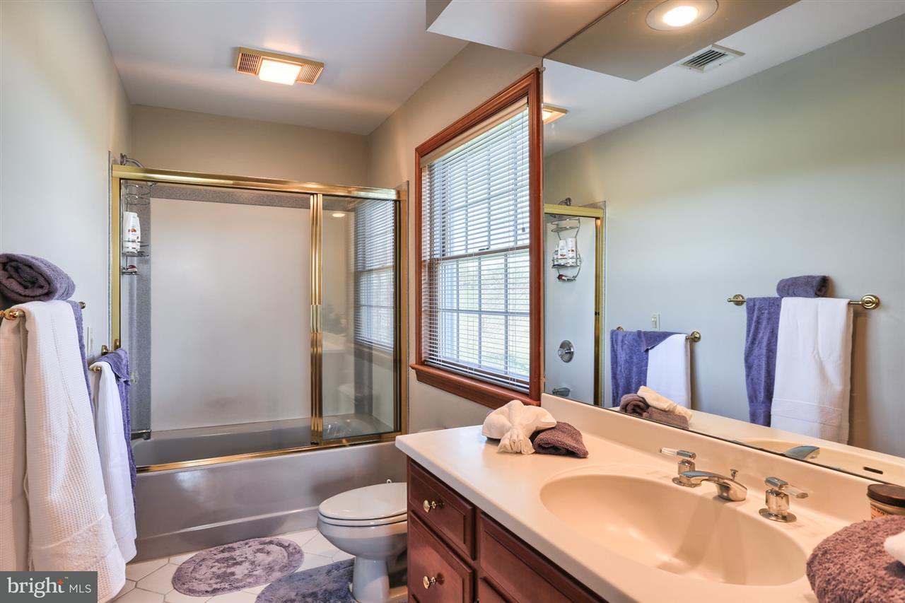 7069 Elizabethtown Road Manheim, PA 17545 - Photo 23 of 25