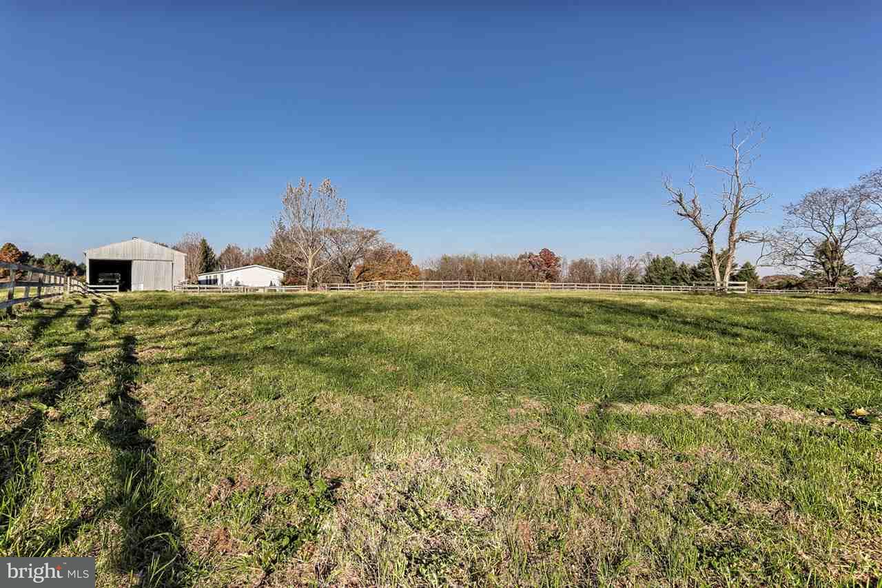 7069 Elizabethtown Road Manheim, PA 17545 - Photo 7 of 25