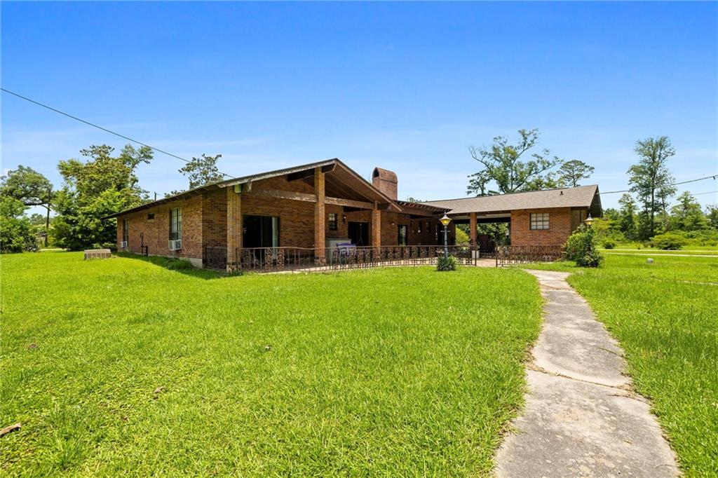 20493 Carpenter Road Springfield, LA 70462 - Photo 4 of 33