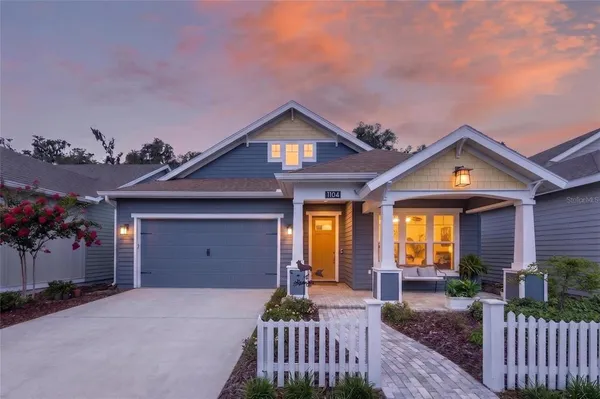$429,000 | 1104 Northwest 132nd Boulevard, Newberry, FL 32669