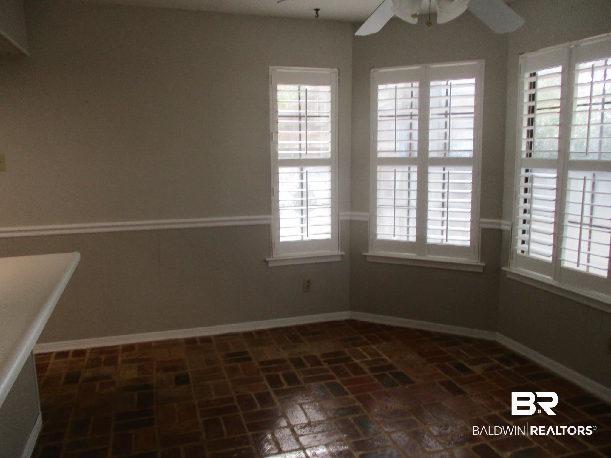 585 Ridgewood Drive Daphne, AL 36526 - Photo 7 of 21