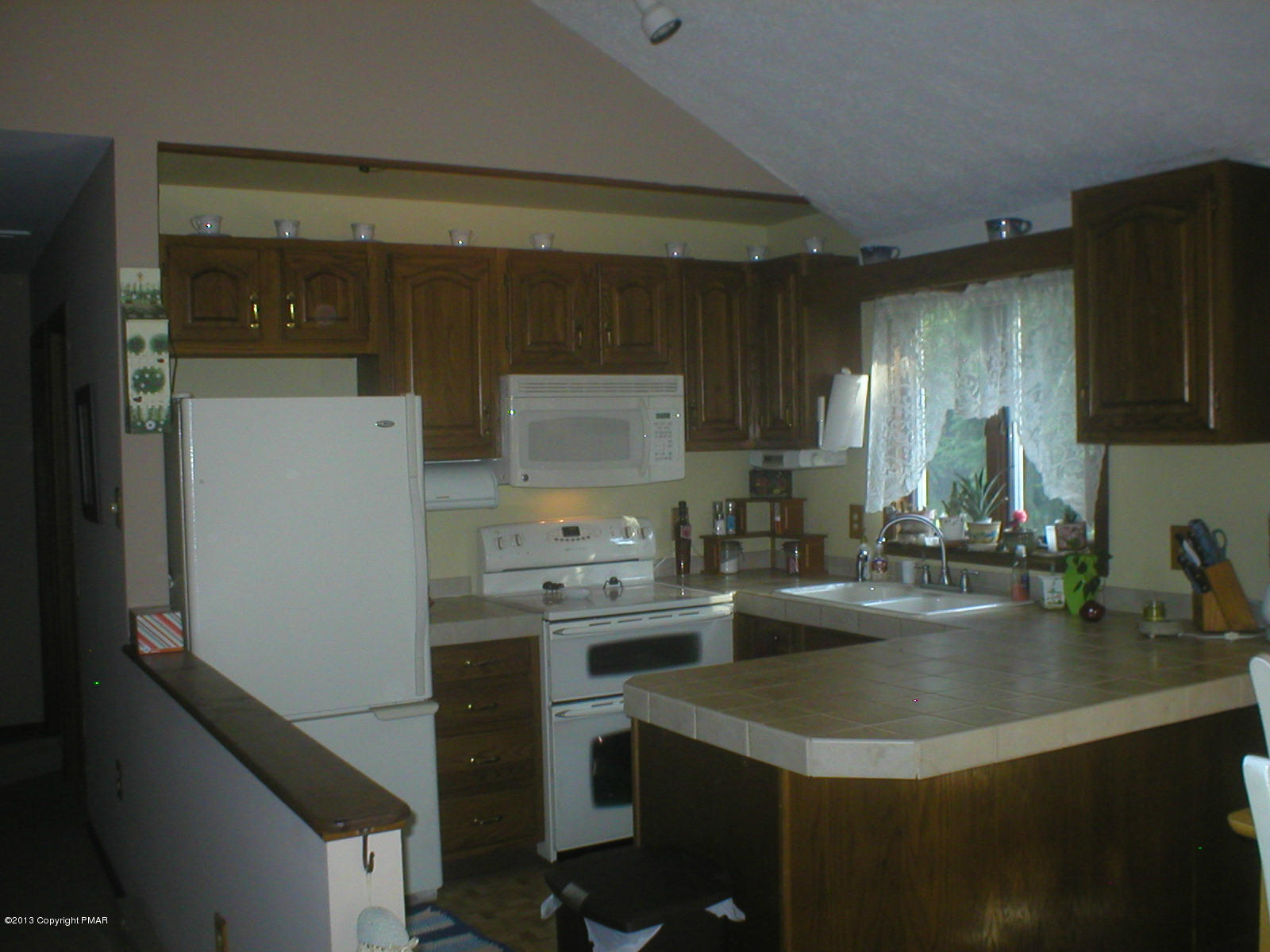69 Yellow Run Road Jim Thorpe, PA 18229 - Photo 6 of 27 Kitchen